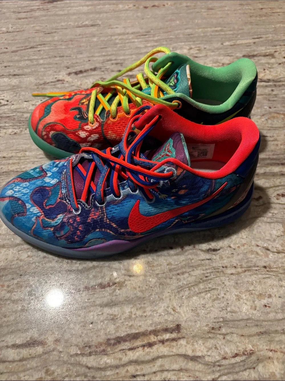 Nike KOBE VII (GS) Kids Multicolor Graphic Sneakers - Blue, Red, Green, Orange